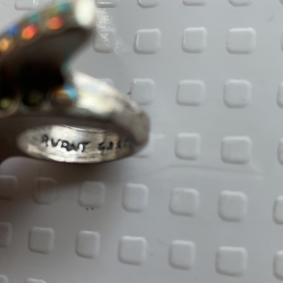 Avant Garde Swarovski crystal ring size 6 - Picture 4 of 6